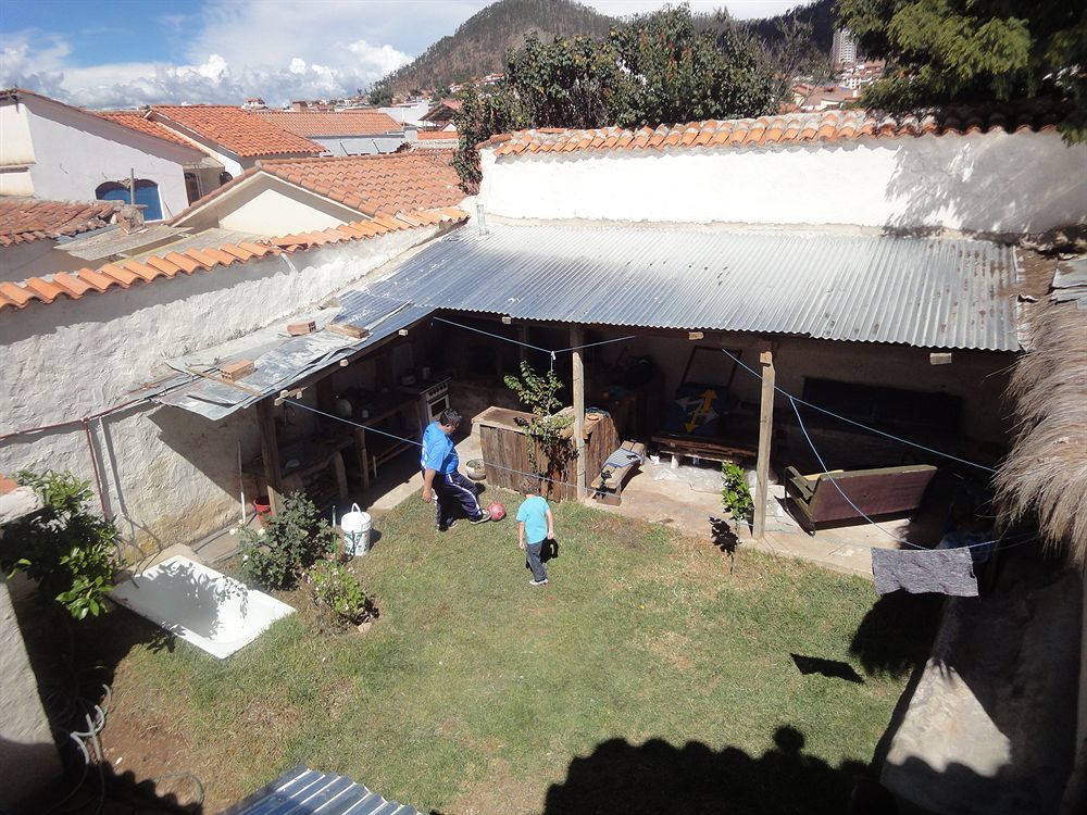 Hostal CasArte Takubamba Sucre Bagian luar foto